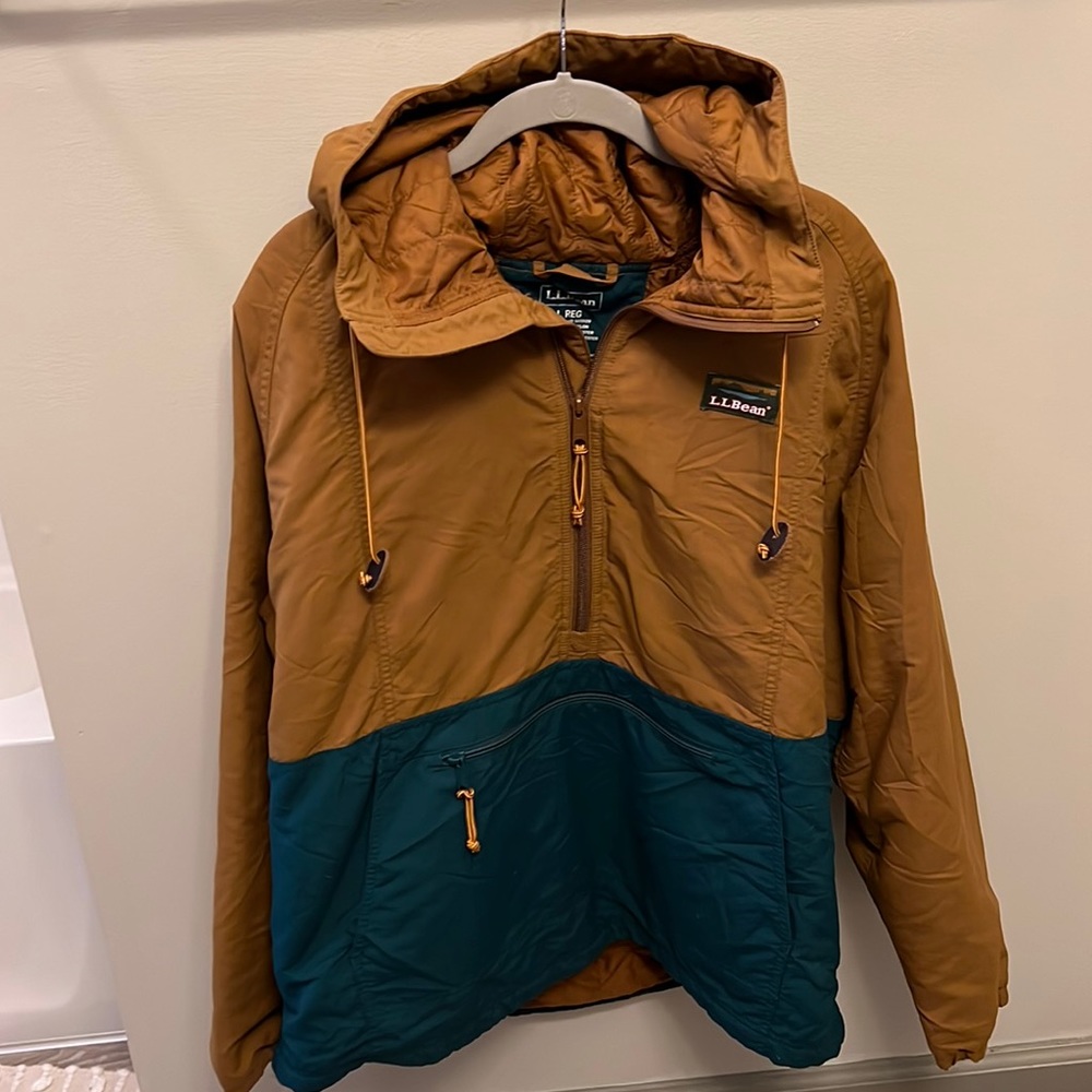 LL Bean Mountain Classic Men’s Large